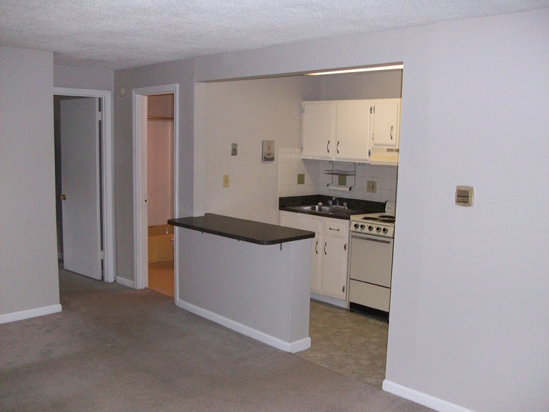 Pinewood Estates, Manchester NH Apartments for Rent