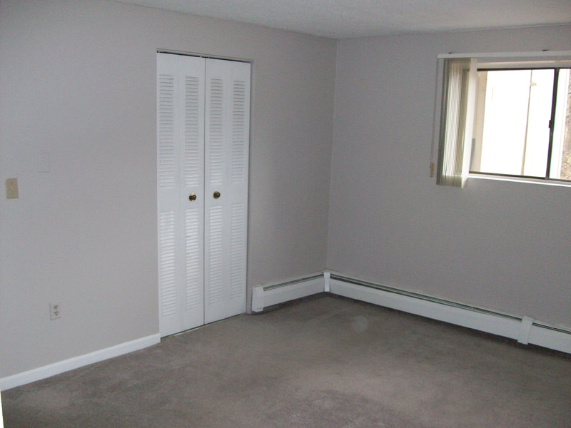 Pinewood Estates, Manchester NH Apartments for Rent